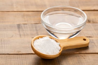 Suyla karıştırmak için kabartma tozu - sağlıklı yiyecek