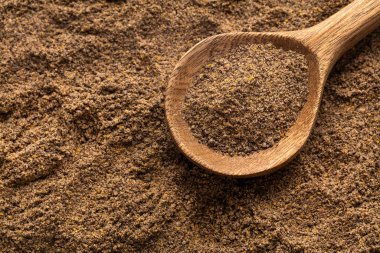 Piper nigrum - Kaşıkta siyah biber