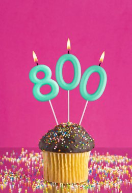Takipçi veya beğeni sayısı - 800 numaralı mum