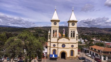 Sutamarchan, Boyaca - Kolombiya. 11 Mayıs 2025. Sağlık Bakanlığımız, Katolik Kilisesi