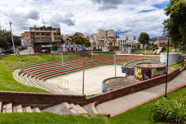 Tunja, Boyaca, Kolombiya. 8 Mayıs 2025. Santander Parkı 6 Ağustos 1939 'da açıldı..