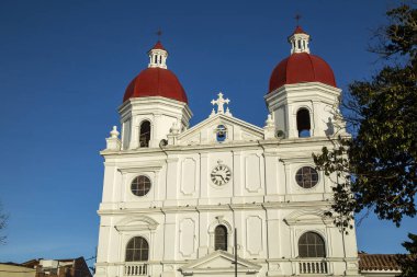Rionegro, Antioquia, Kolombiya. 12 Kasım 2017. Aziz Niklas Katedrali Kolombiya Katolik kilisesidir..