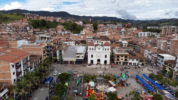 El Santuario, Antioquia, Kolombiya. 28 Haziran 2025. Belediye dağlarla çevrili, 37.747 kişi yaşıyor..