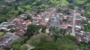 Palermo, Tamesis, Antioquia, Kolombiya. 22 Temmuz 2025. Bölümün güneybatı bölgesinde bir kasaba..