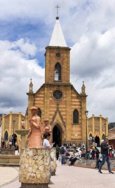 Raquira, Boyaca, Kolombiya. 11 Mayıs 2025. Aziz Anthony Kilisesi, Kolombiyalı bir Katolik kilisesidir..