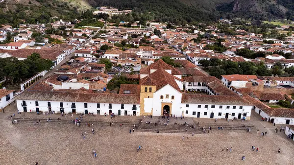 Villa de Leyva, Boyaca - Kolombiya. 11 Mayıs 2025. Bizim Meryem Ana 'mız Kolombiya Katolik kilisesidir..