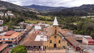 Raquira, Boyaca, Kolombiya. 11 Mayıs 2025. Aziz Anthony. Duvar Kilisesi 'nden, Katolik Kilisesi..