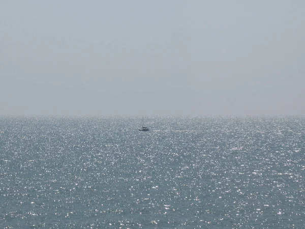 Voilier Dans Mer Noire Ensoleillée Septembre 2019 Région Odessa Ukraine — Photo