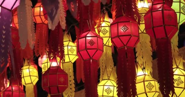 Кольорові Ліхтарі Стилю Ланна Під Час Фестивалю Loy Krathong Провінції — стокове відео