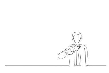 İş adamı Han 'da altın yıldız gösteriyor