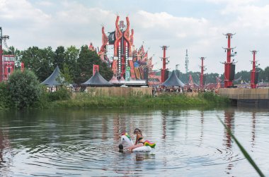 Biddinghuizen, Hollanda - 06 24 2023: Defqon.1 müzik festivalinin üçüncü günü
