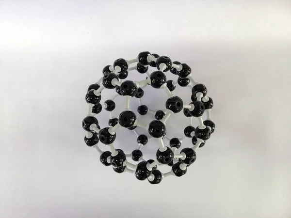 Buckminsterfullerence的分子结构模型 Buckminsterfullerene是一种分子式为C60的富勒烯 Buckminsterfullerene Model 图库照片