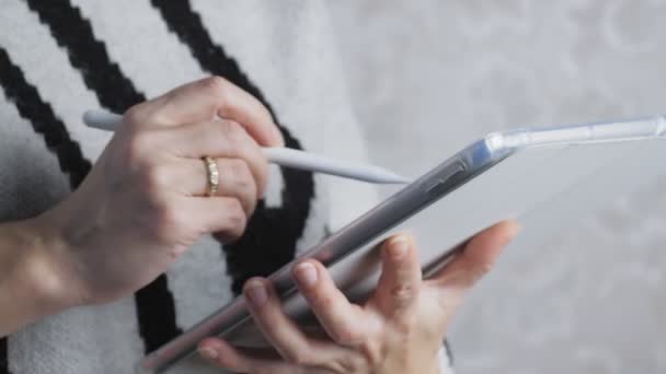 Girl Makes Note Tablet Stylus Close Female Hands Hold Tablet — Stock Video