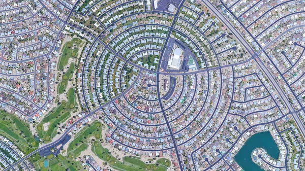 Güneş Şehri kuş bakışı manzarası, Phoenix 'in dairesel şekilli bir banliyösü, Arizona, ABD' nin yukarısından hava manzarası seyrediyor.