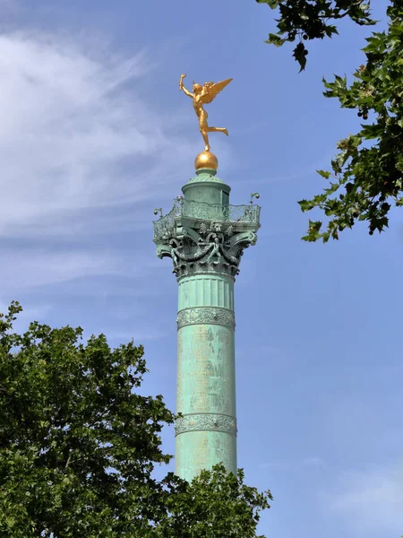 Июльская Колонна Colonne Juillet Монументальная Колонна Париже Посвящённая Революции 1830 — стоковое фото
