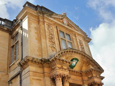 Oxford, İngiltere - 25 Mart 2023: Oxford Üniversitesi Bilim Müzesi Tarihi, hayatta kalan en eski amaca yönelik halk müzesi binası