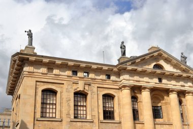 Oxford Üniversitesi 'nin Clarendon Binası