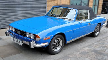 Londra, İngiltere - 15 Ocak 2022: Mavi Triumph Stag Spor Turnuvası