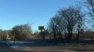 Almanya 'daki Flensburg City tabelasının yavaş çekim videosu. Yüksek kaliteli FullHD görüntüler