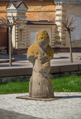 Kurgan stelae ya da Balbals, Avrupa 'nın Ukrayna şehrinde el yapımı taş heykel olan antik bir antropomorfik taş kulesidir.