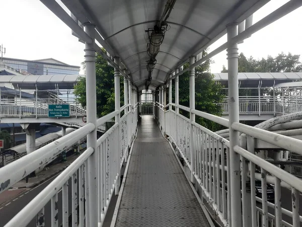 Dżakarta Indonezja Listopada 2022 Forma Projektu Mostu Dla Pieszych Przystanek — Zdjęcie stockowe