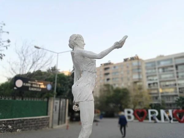 Estatua Mujer Amazona Ella Sostiene Libro Nutuk Lugar Plaza Cumhuriyet —  Fotos de Stock