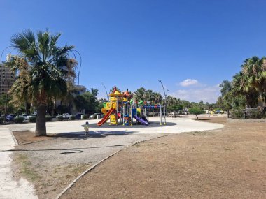 Parktaki oyun parkı