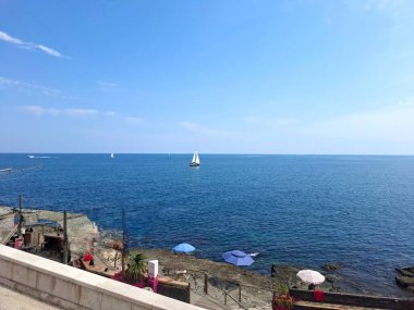 İtalya 'daki eski kasabanın manzarası 