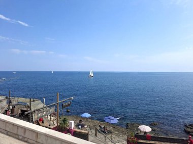 İtalya 'daki Akdeniz manzarası 