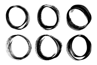 Yuvarlak daireler çiz. El çizimi grunge fırça darbesi daireleri hazır. Beyaz arka planda izole edilmiş yuvarlak el boyalı pul koleksiyonu. Vektör illüstrasyonu