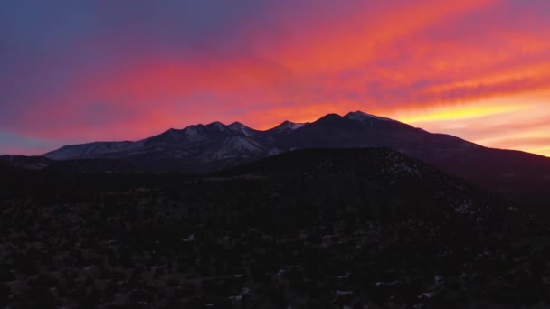 Rudý Západ Slunce Vrcholky San Francisca Humphreys Peak Severně Flagstaffu — Stock video