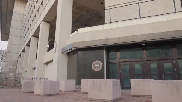 Una Entrada Sede Del Fbi Edgar Hoover Building Washington Vista — Vídeo de stock