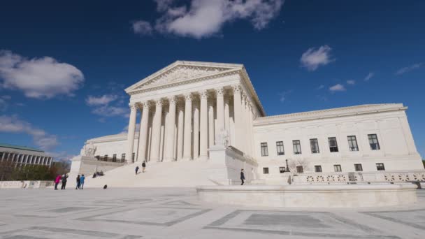 Edifício Suprema Corte Dos Eua Washington Visto Uma Ensolarada Primavera — Vídeo de Stock