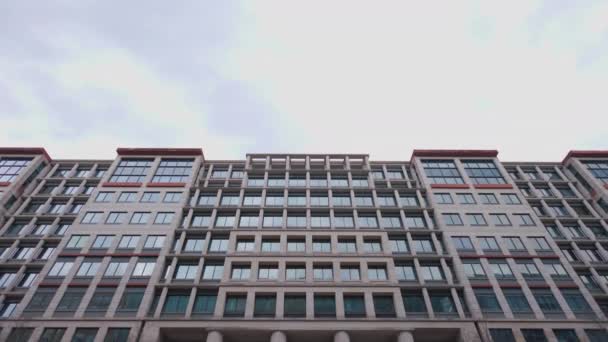 位于华盛顿特区的国际金融公司总部 金融公司是世界银行集团的成员 它提供财政和咨询服务以帮助发展中国家 俯冲铅球 — 图库视频影像