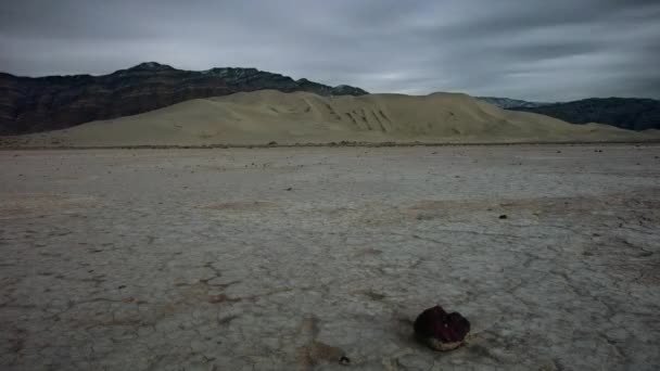Ölüm Vadisi Ulusal Parkı Kaliforniya Daki Eureka Kumulları Nın Üzerindeki — Stok video
