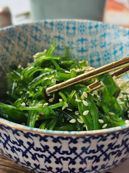 Lezzetli Asya yemeklerinin yakın görüntüsü