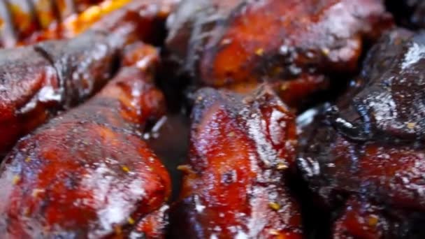 Questo Video Girato Delizioso Forno Cotto Barbecue Cibo Polli Vicino — Video Stock