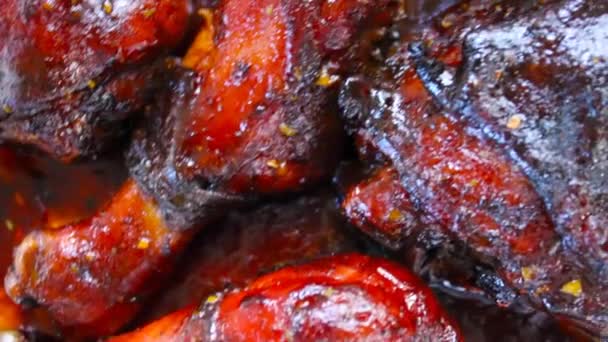 Questo Video Girato Delizioso Forno Cotto Barbecue Cibo Polli Vicino — Video Stock
