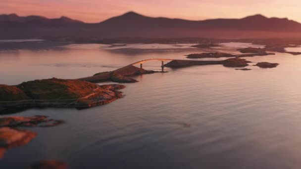 Aerial View Atlantic Road Sunset Mountains Blurry Background Slow Motion — Stok video