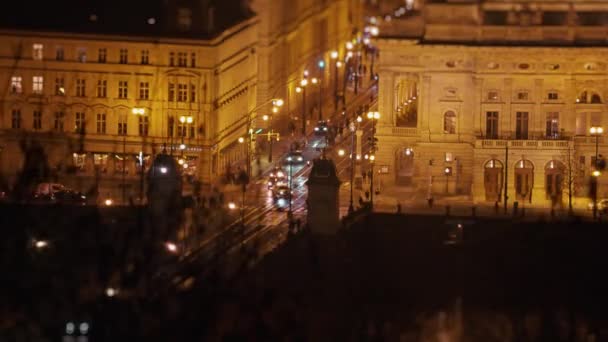 Vista Aérea Noite Praga Luzes Rua Escuras Trânsito Nas Ruas — Vídeo de Stock