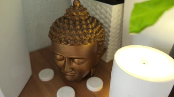 Close Head Holy Buddha Plaster High Quality Footage — стоковое видео