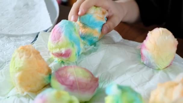 Paskalya Için Hazırlık Paskalya Yumurtaları Hazırlanıyor Yüksek Kalite Görüntü — Stok video