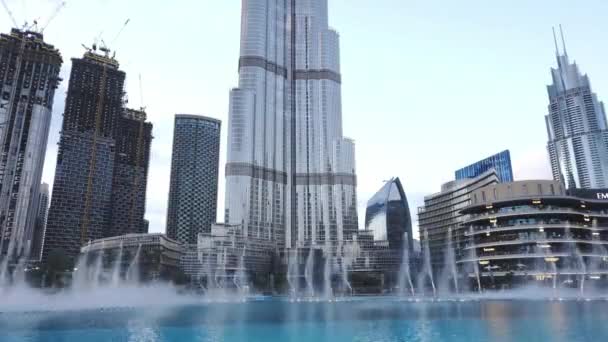 Dancing Fountain Front Burj Khalifa — Vídeos de Stock