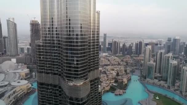 Burj Khalifa Aerial Close View — Stockvideo