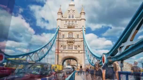 Time Lapse Traffic London Tower Bridge Day People Walking — стоковое видео