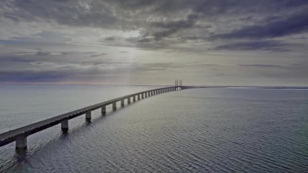 Vista Aérea Panorâmica Ponte Oresundsbron Entre Dinamarca Suécia Vista Perto — Vídeo de Stock
