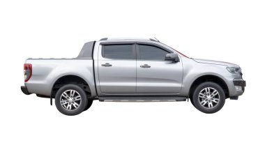 Bronz kamyonetin yan görüntüsü kırpma yolu ile beyaz zemin üzerinde izole edilmiştir.