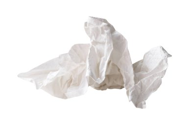 Beyaz buruşmuş kağıt top, beyaz arka planda kırpma yolu ile izole edildikten sonra garip bir şekle bürünür..