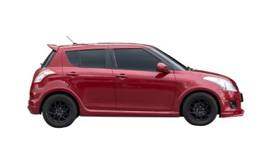 Mini veya küçük kırmızı spor arabanın yan görünümü kırpma yolu ile beyaz arka planda izole edilir.