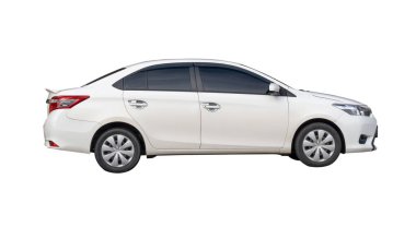 Beyaz spor araba yan görünümü kırpma yolu ile beyaz arkaplan izole edilir.